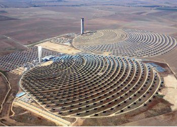 La planta de generación electrica a partir de energía solar más grande el mundo está en el desierto Mojave, en California, EEUU