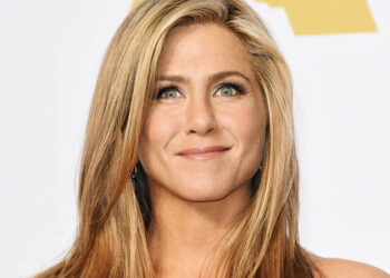 Jennifer Aniston, afirmó que todos los días su esposo Justin Theroux y ella son "acosados por docenas de fotógrafos"