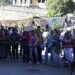 Haciendo una barrera humana los manifestantes obstaculizaron el paso por la avenida