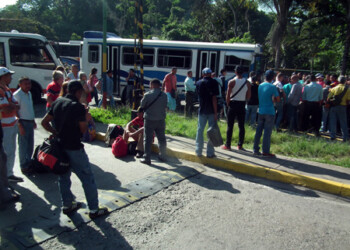 En la mañana se negaron a dejar entrar las unidades