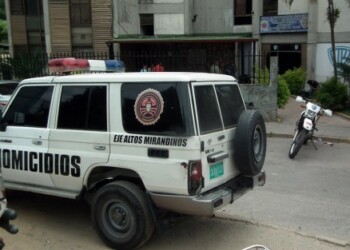 Se encontraba en el interior de lo que se presume era su lugar de residencia.ARCHIVO