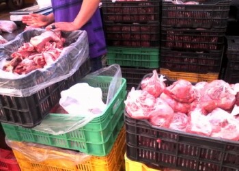 En 2012 un venezolano consumía un promedio de 24 kilos de carne al año, pero el año pasado un ciudadano comió 14 kilos de carne.