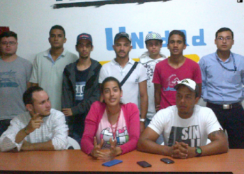 Rueda de prensa del grupo de estudiantes altomirandinos.