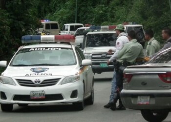 El enfrentamiento entre hampones y el Cicpc paralizó la carretera Panamericana en ambas direcciones