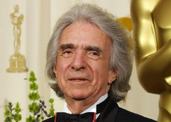Muere el cineasta Arthur Hiller, director de "Love Story"