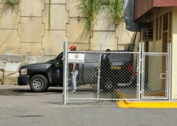 El sujeto ignoró la voz de alto y disparó contra los agentes del Cicpc. ARCHIVO