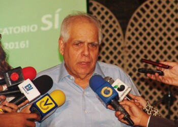 Mendoza: “No haré juicios de valor contra el árbitro”