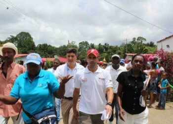 Capriles inspeccionó culminación de obras en Mango de Ocoita, Barlovento