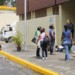 Habitantes afirman que las tuberías están tapadas y que esto ha generado un bote de aguas que desprenden un putrefacto olor.ARCHIVO