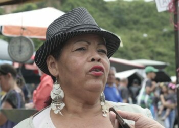 Habilitarán un espacio de estacionamiento para no interrumpir el flujo vehicular de la capital de Miranda