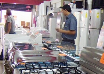 Trabajos de la Bermudez lleva a pique a comercios