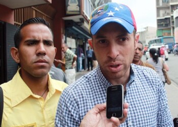 Dirigentes de oposición en Los Teques aseguran que se mantendrán en la calle