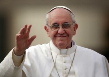 El Sumo Pontífice se ha significado en contra de la explotación de las mujeres, un fenómeno que "destruye la armonía que Dios ha querido dar al mundo".
