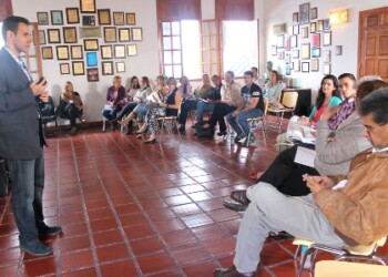 A través de estos talleres se les brindan herramientas a los docentes que pueden poner en práctica en las aulas de clases y así integrar de manera eficiente a los alumnos en esta etapa de su vida