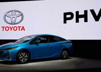 Veinte años después, el constructor vende 34 modelos distintos de coches híbridos.