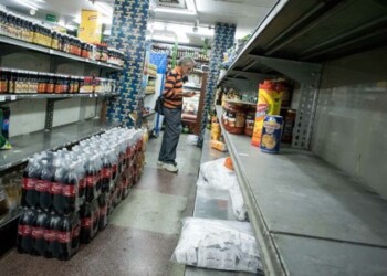 En el caso de los rubros de limpieza e higiene personal, el jabón azul fue el que más aumentó su precio. Entre los alimentos, los mariscos y pescados fueron los que más elevaron su costo.