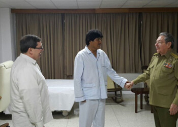 Momentos cuando el mandatario cubano realizaba la visita a Morales