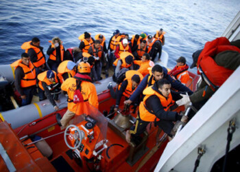 Los cuerpos de las víctimas, nueve hombres, cuatro mujeres y dos niños, fueron recuperados tanto por patrulleros griegos como de Frontex