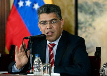 El ministro dijo que la Constituyente solo busca la paz en el país
