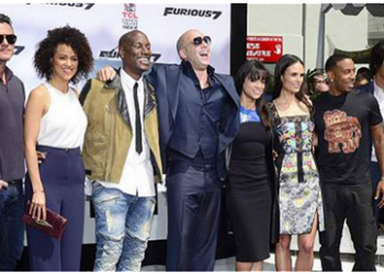 La película "Rápidos y furiosos 8", protagonizada por Vin Diesel y dirigida por F. Gary Gray, superó la barrera de los mil millones de dólares en taquilla