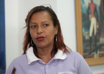 Alumnos pertenecen a los diferentes grupos estables conformados en el plantel nacional que son manicure, manos a la siembra, danza, teatro y manualidades