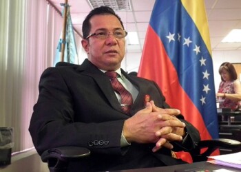 El comisario Medina, señaló que el fallecido recibió a tiros a la comisión a su cargo