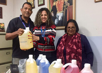 planteles beneficiados fueron la Unidad Educativa Victor Padilla. La U.E. Simón Bolívar y Delta Amacuro.