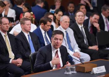 James Comey acusó este jueves al gobierno de Donald Trump de mentiras y difamación en un testimonio explosivo.