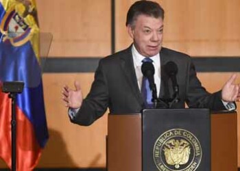 Juan Manuel Santos, rechazó este viernes el reclamo de Estados Unidos a un alto tribunal que ordenó la liberación de un guerrillero de las FARC.