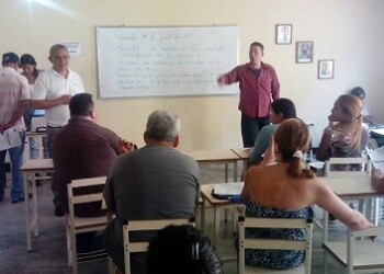 El candidato se reunió con simpatizantes oficialistas