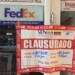 El viernes una docena de tiendas fueron cerradas solamente en La Cascada.