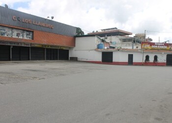 El paro fue acatado por gran parte de los comercios y ciudadanos del municipio Los Salias.  Foto: Juan Gonzalez
