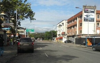 Por segundo día consecutivo los transportistas paralizaron actividades para exigir el aumento en la tarifa del pasaje mínimo de Bs 150 a Bs 300 en Caracas. Foto: El Universal