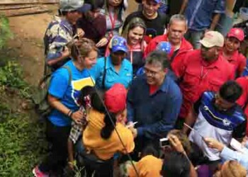 Durante la asamblea popular, el también vicepresidente para el Desarrollo Social y Revolución de las Misiones, anunció que se han visitado 70 mil Hogares de la Patria solo en el estado Miranda,