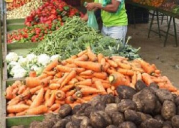 Altos precios siguen en aumento en todos los supermercados.