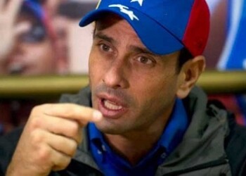 Opositores insisten en "negociación" con Gobierno tras atentado a Maduro