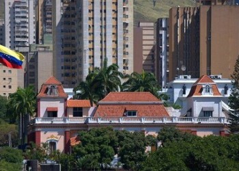 El Gobierno venezolano repudió el mensaje de la MUD, donde incita a otros países e inversores a bloquear y aislar económicamente al país.