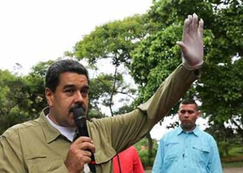 El presidente Maduro mientras informaba de la situación