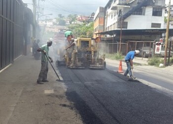 Igualmente, se están realizando trabajos de exploración en la tubería de 8 pulgadas que surte del vital líquido al sector El Prado