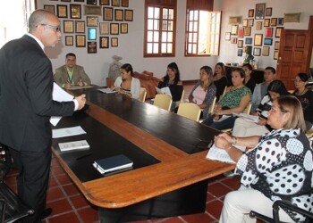 Trabajadores de Registro Civil de Carrizal  reciben taller por parte del CNE