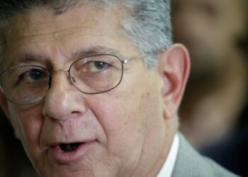 Ramos Allup: Nadie simula un atentado para convertirse en el hazmerreír universal