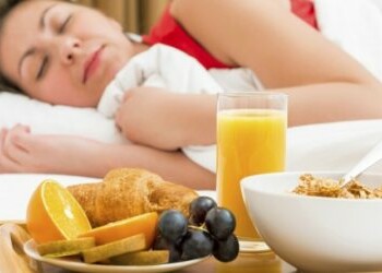 Bocadillos nocturnos afectan el sistema respiratorio al dormir