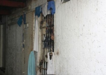 Detenidos de la sede de Polisalias exigen traslado a centros penitenciarios