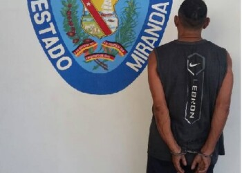 El detenido quedó a la orden del Ministerio Público.