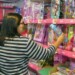 Peticiones de los pequeños del hogar tendrán que ser adquiridas en Caracas o por compras en Internet