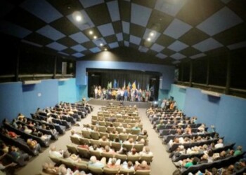 Vecinos apuestan a la reelección de José Luis Rodríguez en Carrizal y Josy Fernández en Los Salias para impedir que gane el oficialismo.