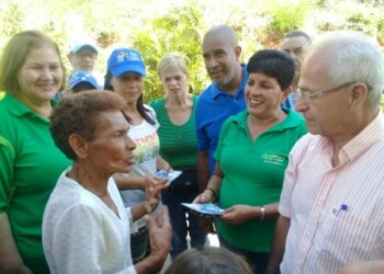Candidato unitario de Guaicaipuro recorrió Variantes de Guaya