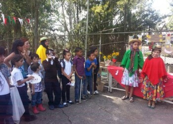 Escuela de San Antonio de los Altos realizó encuentro literario