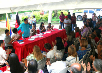 De la actividad surgió inspeccionar los planteles de la mano con el Misterio de Educación y la Zona educativa de Miranda