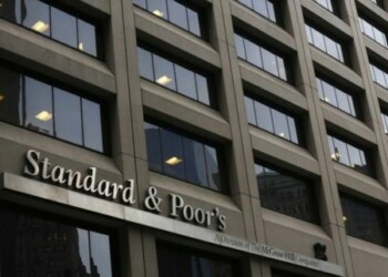 Standard & Poor’s rebaja calificación crediticia de Venezuela a default selectivo